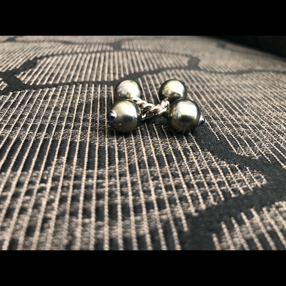 🎉HPx2🎉 Tahitian Pearl and Sapphire Twist Cufflinks - Picture 6 of 8